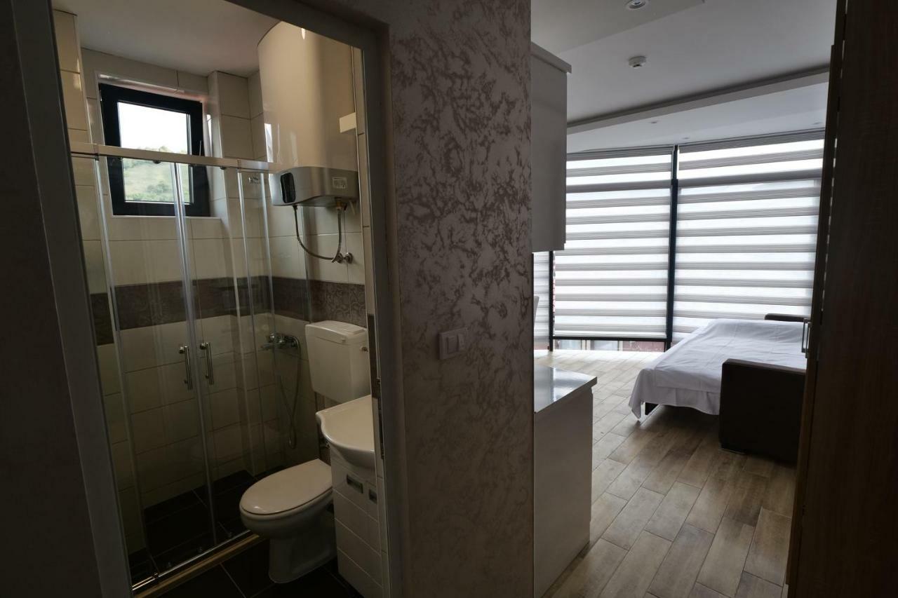 Dubai Apartmani 노비파자르 외부 사진